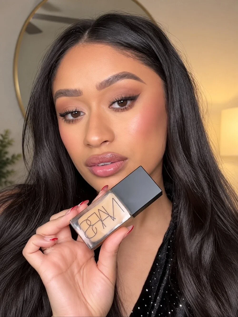 NARS Córdoba Light Reflecting Radiant Foundation Medium Skin Neutral Olive Tone